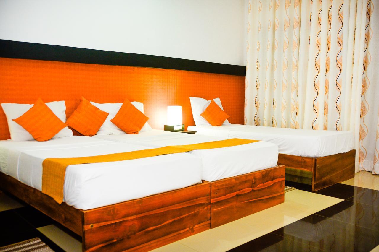 Rainbow Beach Hotel Negombo Exteriér fotografie